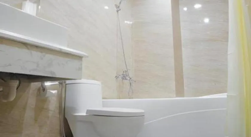 Melody Hotel Nha Trang 2*,  Vietnam